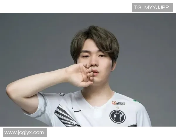 专业解析IG战队中路突破策略与战术运用全景剖析 专业解析IG战队中路突破策略与战术运用全景剖析